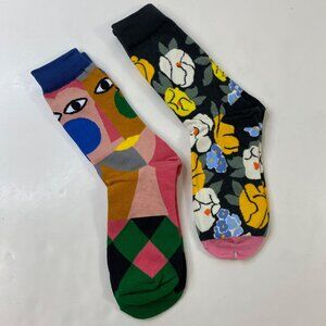 Womens Crew Socks Set 2 Floral Pattern Abstract Art Face Black Pink Yellow Green